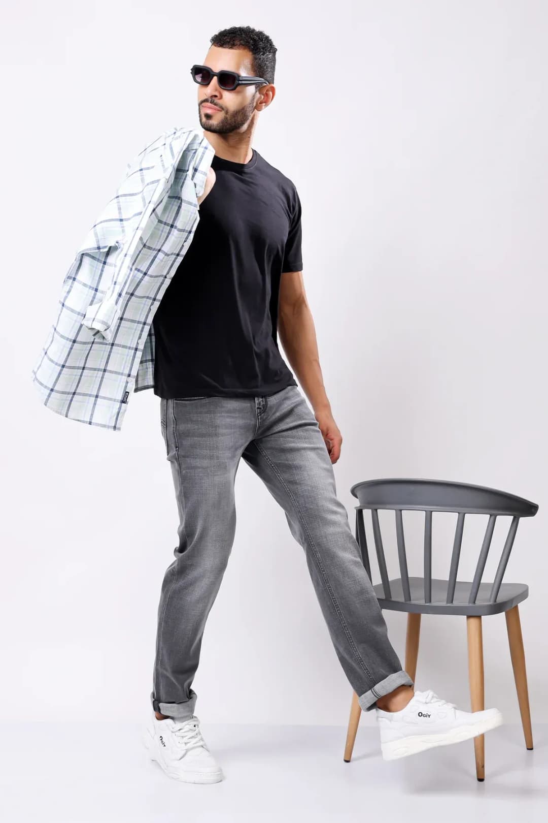 Casual Comfort Fit Men's Jeans - Relaxed Style & Durability - Image 2